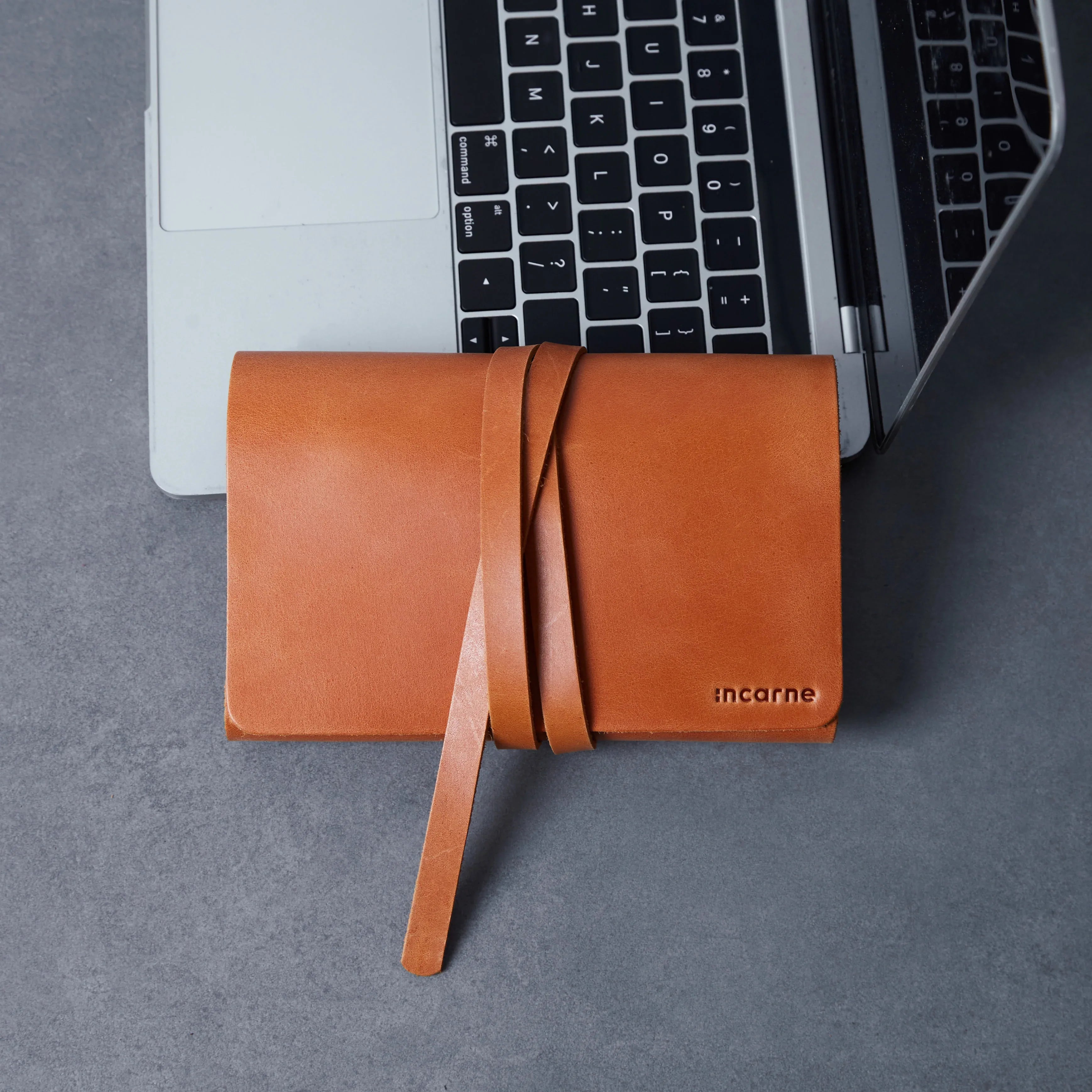 Weekend Leather Tech Organizer